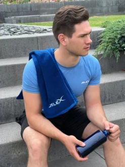 JELEX "100FIT" Asciugamano Da Palestra Con Tasca Blu Reale -Negozio al dettaglio Zeus JLX 95 2 neuGqKDyFYOzD2ZD