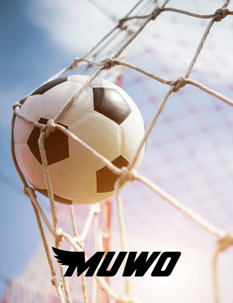 MUWO "Topscorer" Gomma Pallone Da Calcio Bianco Blu 2 MUWO "Topscorer" Gomma Pallone Da Calcio Bianco Blu - immagine 2